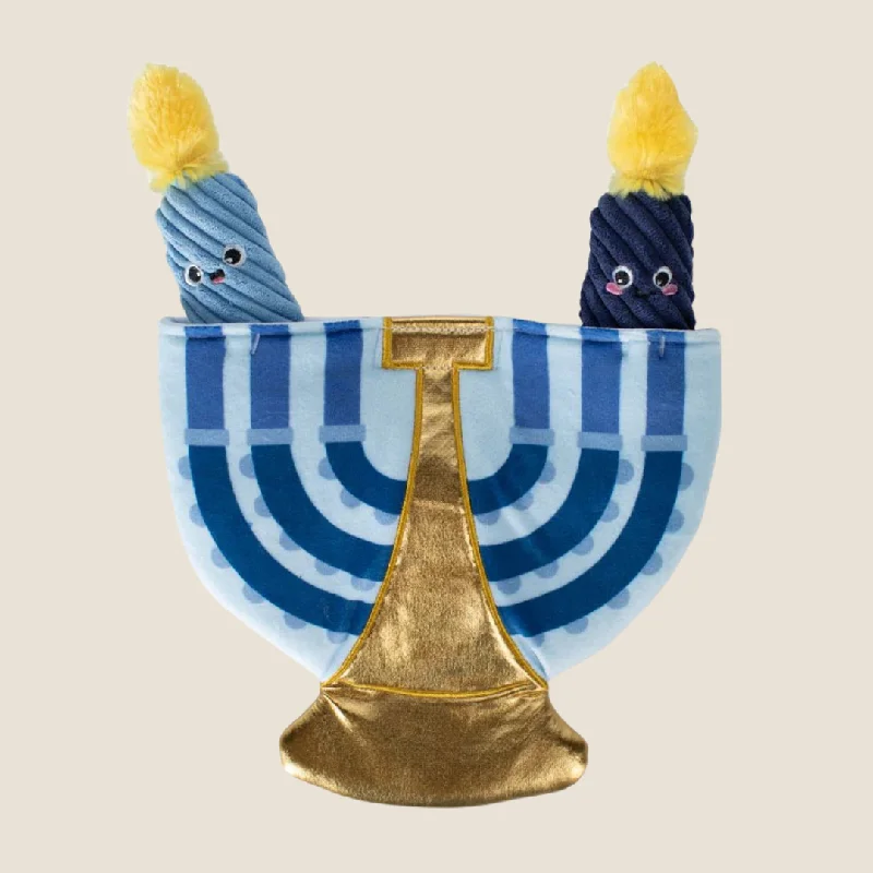 Fringe - A Lit Hanukkah Burrow