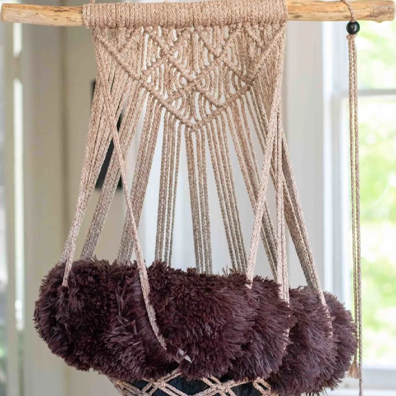 Taupe Macramé Bed With Cocoa Pillow